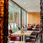 Axis Golf Hotel 3*