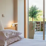 Axis Golf Hotel