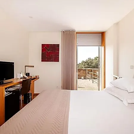 Axis Golf Otel