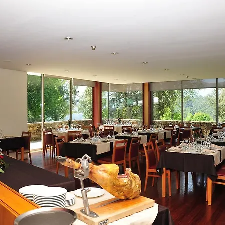Hotel Axis Golf 3*